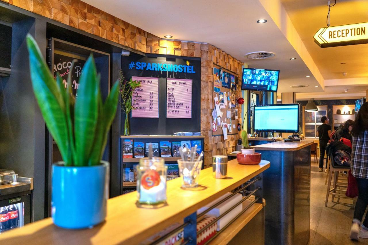 Sparks Hostel Rotterdam Luaran gambar